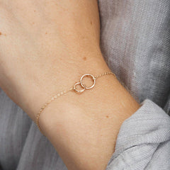S925 Sterling Silver Double Loop Infinity Bracelet - Timeless & Versatile